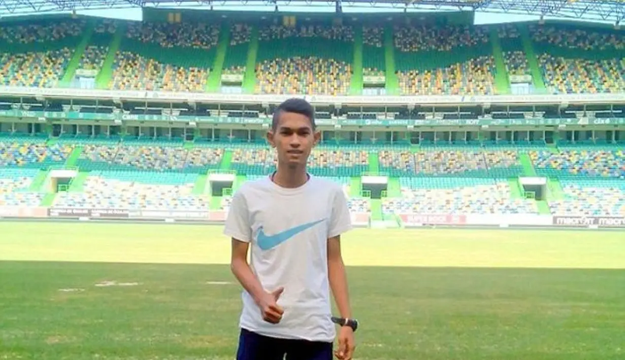 Martunis saat berada di Stadion Sporting Lisbon. (Facebook/Martunis)