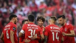 Atletico Madrid berhasil mengalahkan Real Madrid yang juga disebutkan ikut memburu tanda tangan dari Joao Felix. (Photo by PATRICIA DE MELO MOREIRA / AFP)