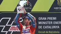 Pebalap Ducati, Andrea Dovizioso, menjadi yang tercepat di MotoGP Catalunya, Spanyol, Minggu (11/6/2017). Dovizioso menorehkan catatan waktu 44 menit 41,518 detik. (AFP/Josep Lago)