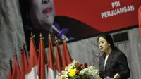 Ketua I Fraksi PDIP DPR Puan Maharani menyampaikan laporan dalam Seminar Kemandirian Energi Nasional di Kompleks Parlemen Senayan, Jakarta. (Antara)