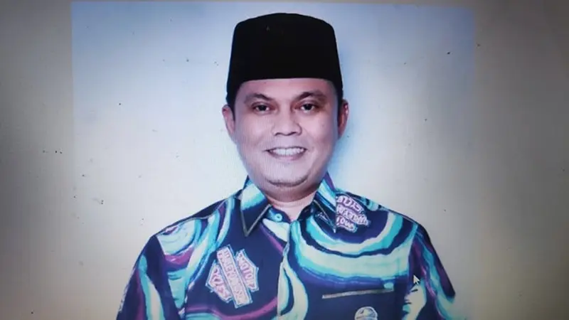 Mantan Ketua KONI Kampar Surya Darmawan yang menjadi terdakwa korupsi pembangunan RSUD Bangkinang.