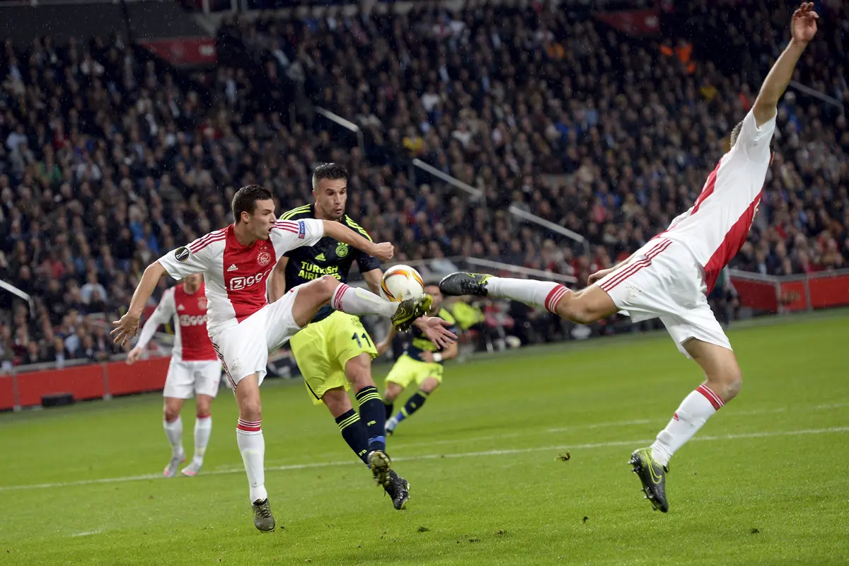Ajax Kontra Fenerbahce Tak Hasilkan Gol Sebiji pun