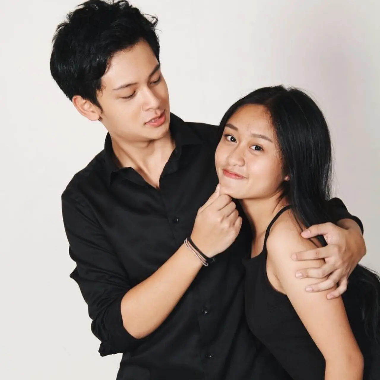 6 Transformasi Kebersamaan Randy Martin dan Adik Perempuannya, Sering ...