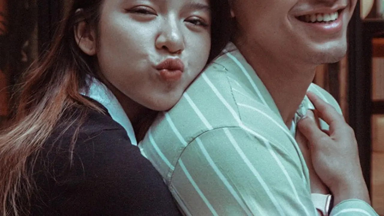 Tampil Mesra, Ini 7 Potret Jefri Nichol dan Tiara Andini dalam Film My Sassy Girl