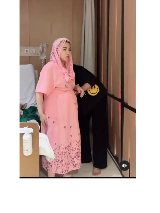 Melahirkan Anak Kedua, Ini 10 Potret Perjalanan Kehamilan Bella Shofie