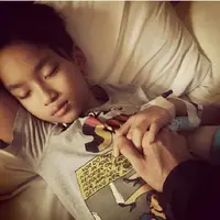 Azka Corbuzier, putra Deddy Corbuzier, sedang terbaring sakit (via Instagram/mastercorbuzier)