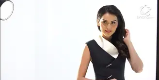 Suka makanan manis, Senk Lotta ingin kenalkan kue khas Rusia.