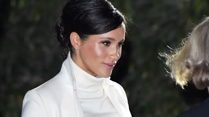 Meghan markle/hellomagazine