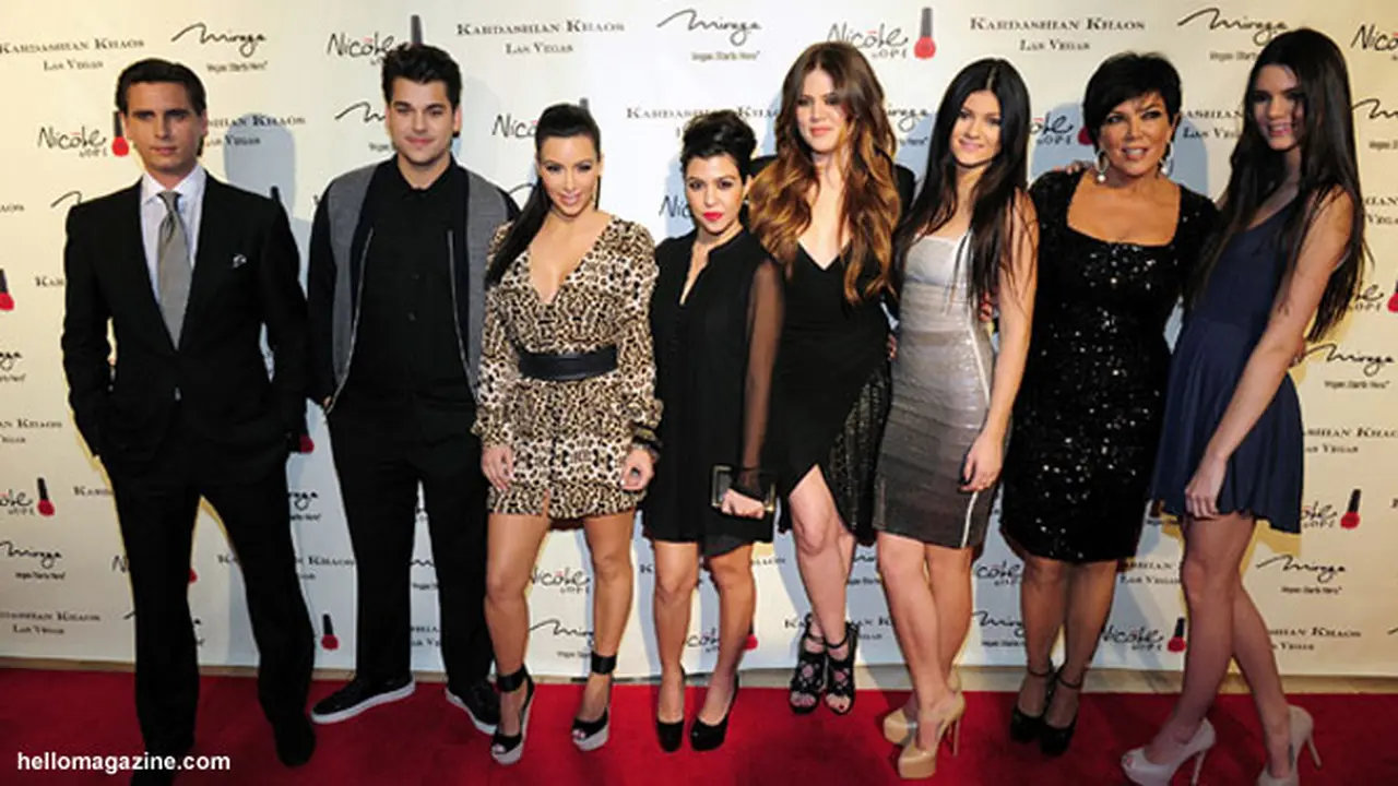 kylie-jenner-130806c.jpg