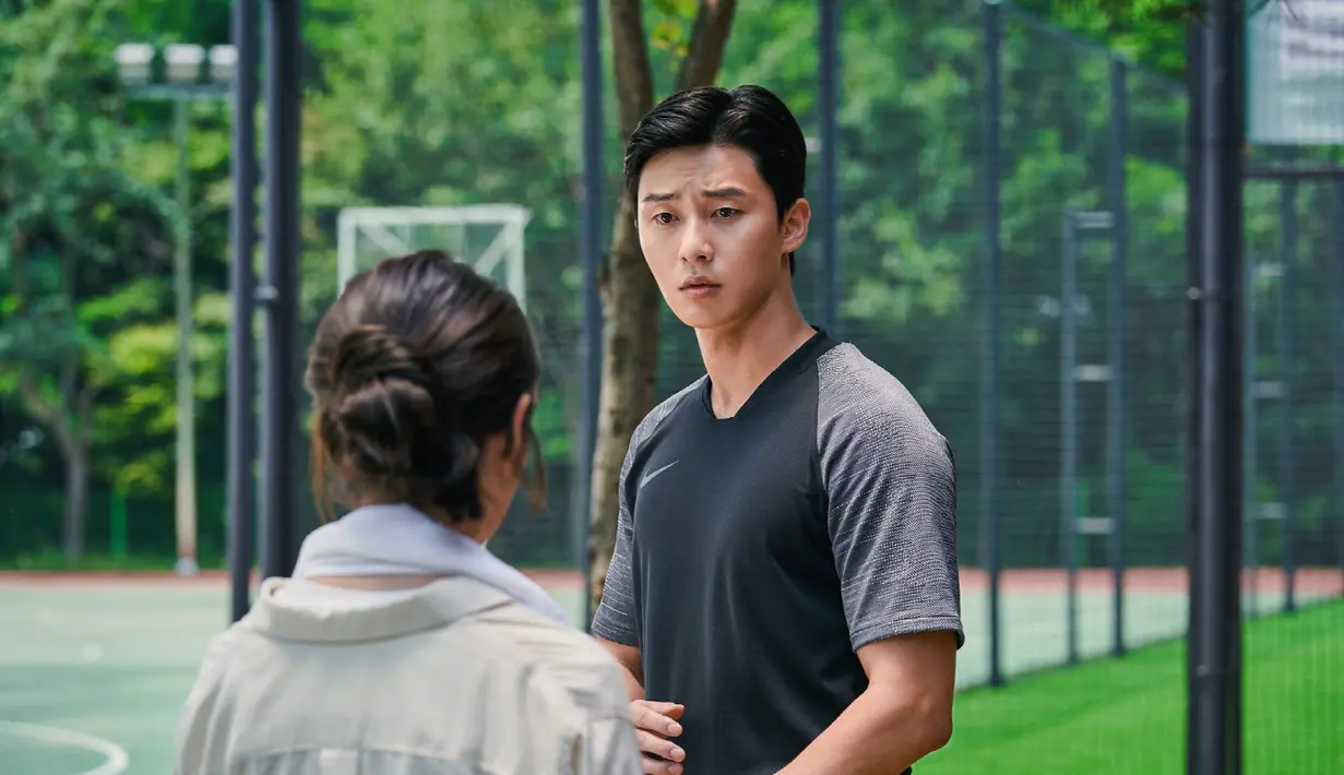 Park Seo Joon dan IU dalam film Korea Dream. (Megabox Plus M via Soompi)