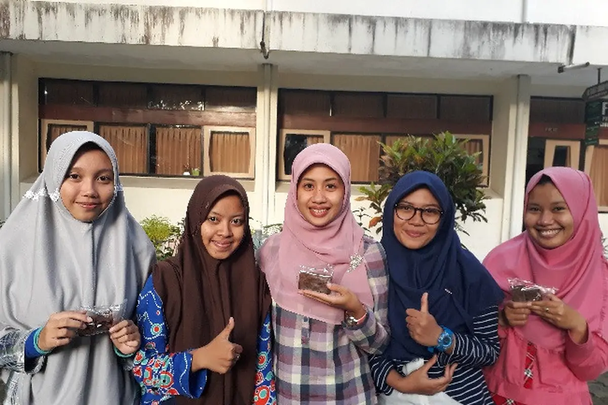 Makanan Jangkrik Jadi Bahan Pembuat Brownies, Bagaimana Rasanya? 