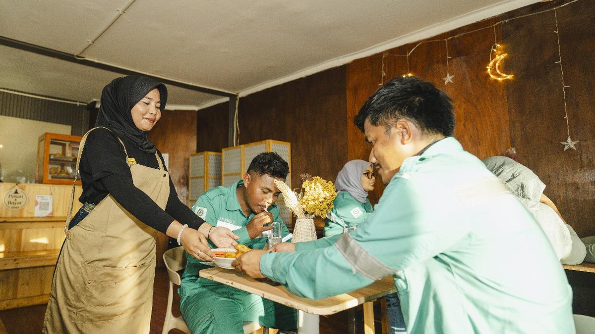 Cerita Para Perempuan Penggerak Ekonomi di Lingkar Tambang Harita, Raih Omzet Miliaran Setahun