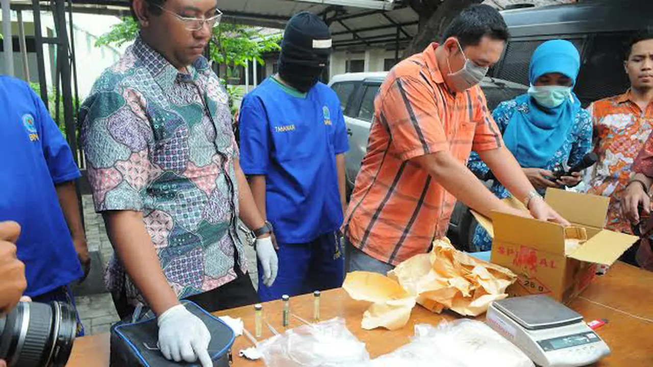 [FOTO] BNN Ringkus Pengedar Sabu Asal Malaysia 