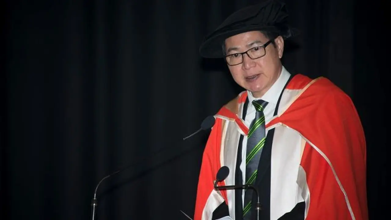 Profesor Ronny Noor yang terpilih menjadi Adjunct Professor di universitas di Australia. (Istimewa)