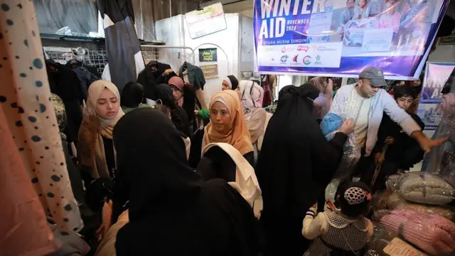 INH Salurkan Ribuan Paket Bantuan Musim Dingin untuk Pengungsi di Gaza