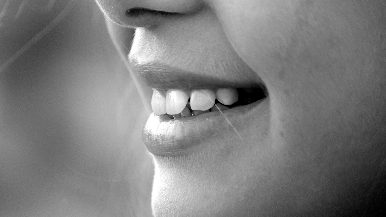 Lip 6 default image