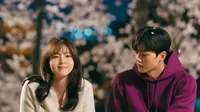 Song Kang dan Han So Hee dalam serial Nevertheless. (Foto: Netflix)
