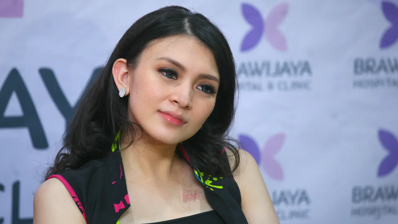 [Bintang] Alasan Adi Nugroho dan Donita Memilih 11 Januari Sebagai Tanggal Kelahiran Anak Kedua