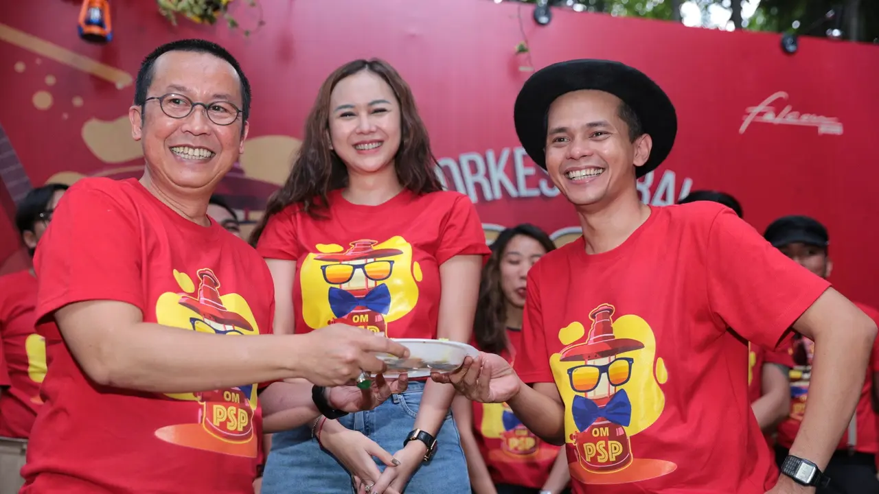 [Bintang] Aura Kasih