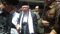 Bakal calon wakil presiden Ma'ruf Amin mendatangi kampus Untirta Banten (Liputan6.com/Yandi Deslastama)