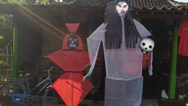 6 Layang-Layang Bentuk Kuntilanak Ini Nyeleneh, Anti-mainstream