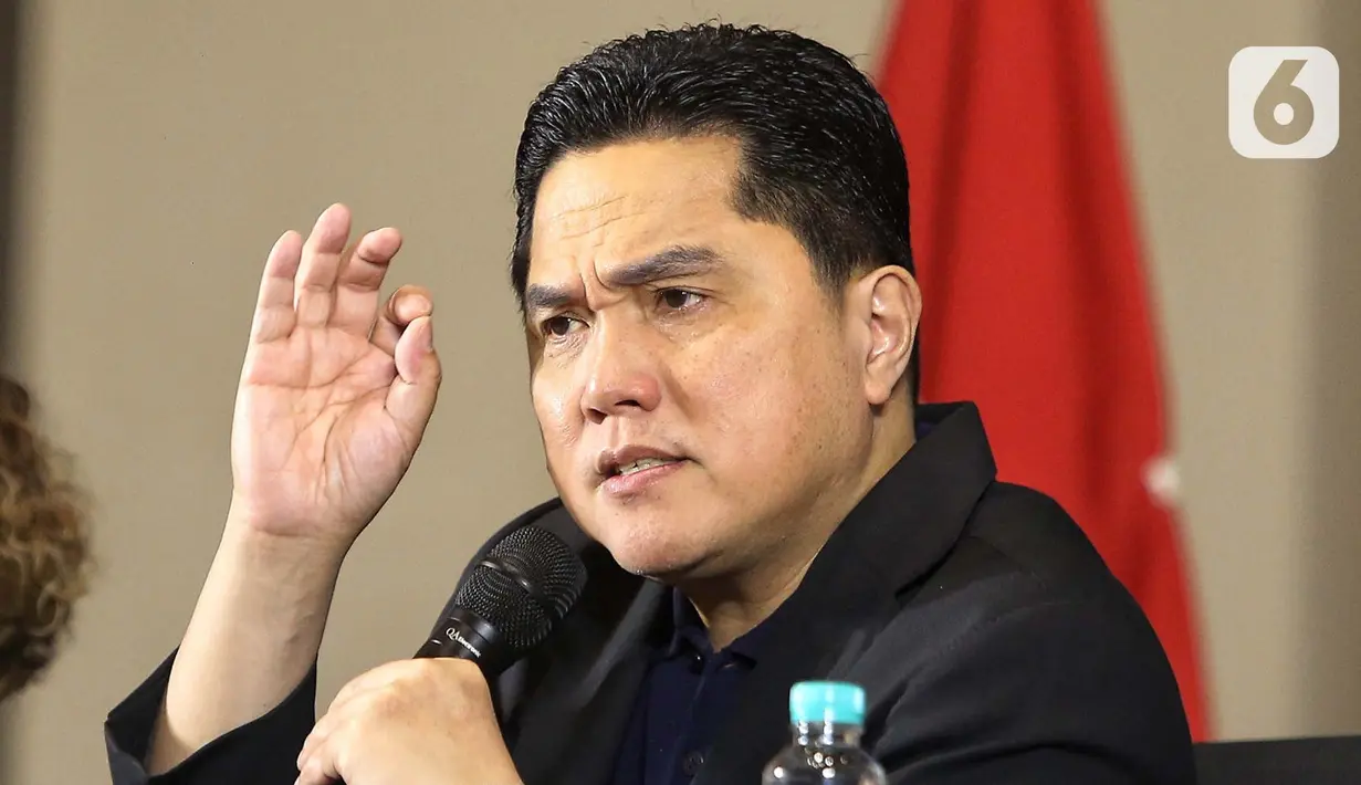 Hal tersebut ditegaskan Ketua Umum PSSI Erick Thohir yang mengatakan bahwa Piala Presiden di tahun ini akan menarik dengan mengundang dua klub internasional. (Liputan6.com/Angga Yuniar)