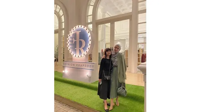 Bak Ibu Kandung, Ini 6 Momen Kedekatan Sandrinna Michelle dengan Laudya Cynthia Bella