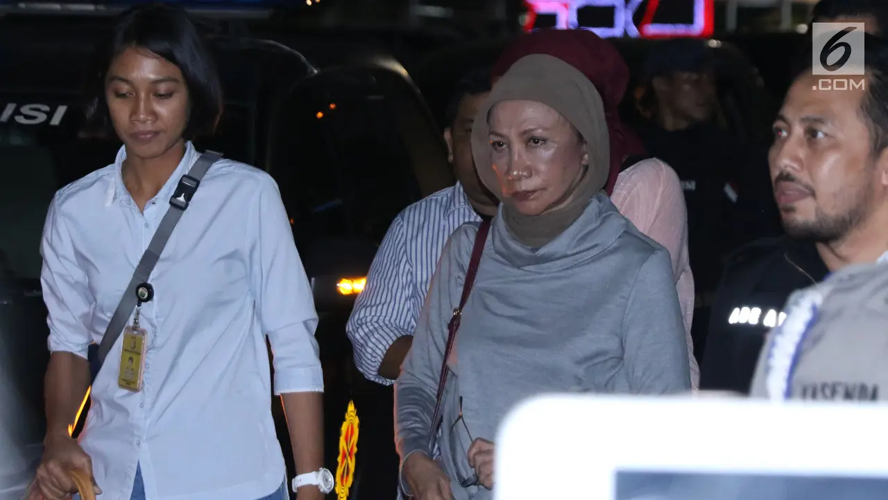 Ratna Sarumpaet Ditangkap Polisi