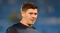 Pelatih Al Etiffaq, Steven Gerrard. (AFP/Ali Alhaji)