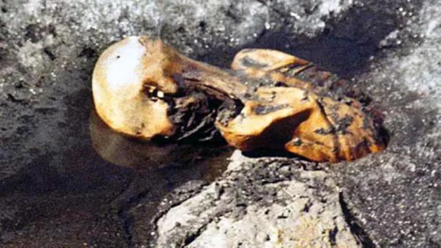 Mumi Otzi The Iceman