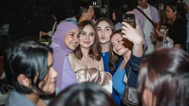 Bertema Barbie, Ini 7 Potret Seru Pesta Ulang Tahun Syifa Hadju ke-23