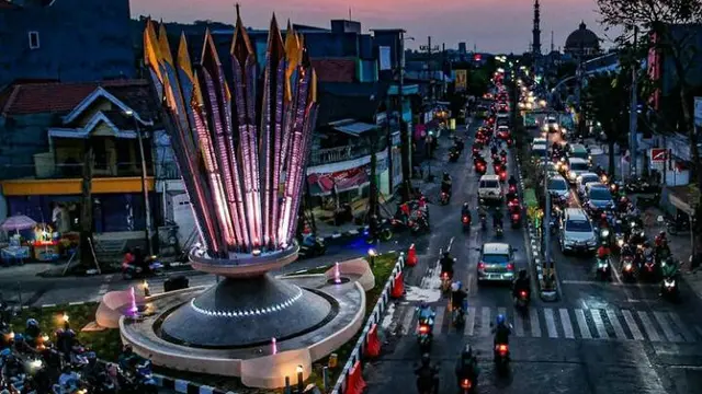 Tugu Lontar Gresik