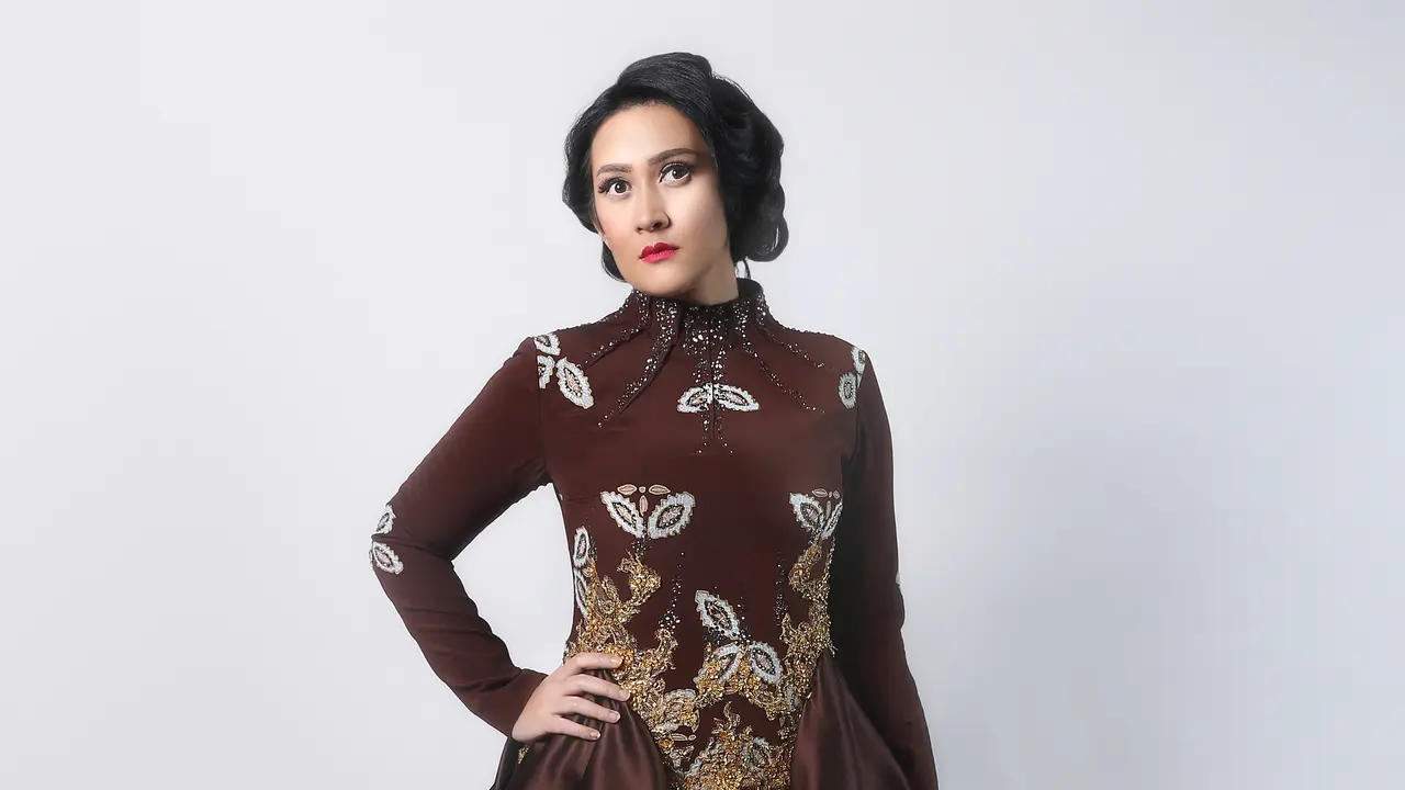 [Bintang] Nafa Urbach