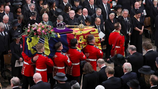 Prosesi Pemakaman Ratu Elizabeth II