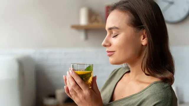 Bukan Sekadar Minuman Sehat, Ini 10 Cara Minum Teh Hijau yang Tepat agar Manfaatnya Lebih Optimal