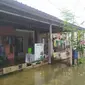 Suasana banjir di Gresik. (Dian Kurniawan/Liputan6.com)