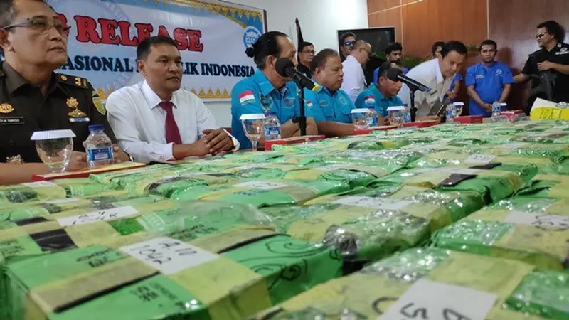 Barang bukti 52 kilogram sabu hasil tangkapan BNN di Provinsi Riau.