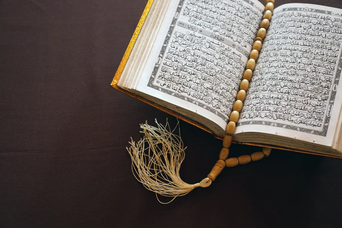 Saat bulan Ramadhan, ada satu peristiwa penting yang terjadi dalam sejarah Islam. Peristiwa itu adalah Nuzulul Quran yang diperingati setiap 17 Ramadhan.
