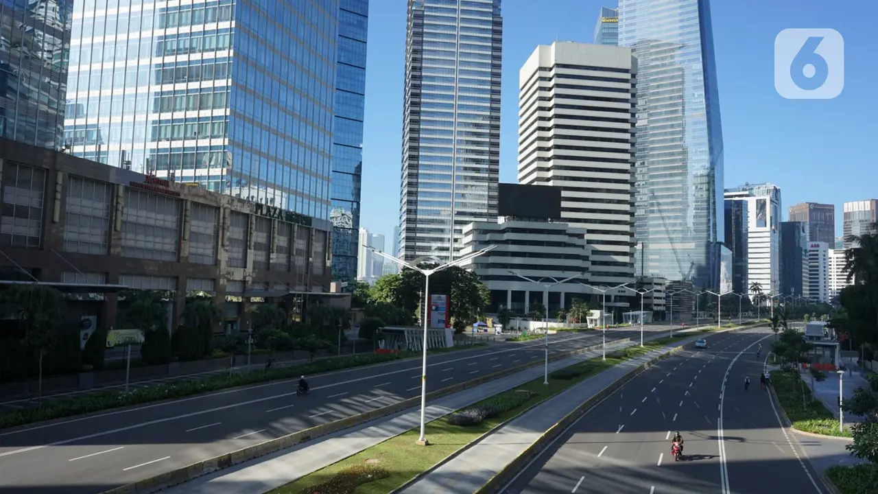 FOTO: Idul Fitri, Jalan Sudirman dan MH Thamrin Lengang