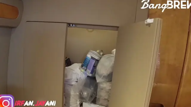 Mobil Dewi Perssik (YouTube/Bang Brew Tv)