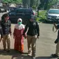 Nenek Jawo (61) saat dibawa ke Polresta Palembang (Liputan6.com / ist - Nefri Inge)