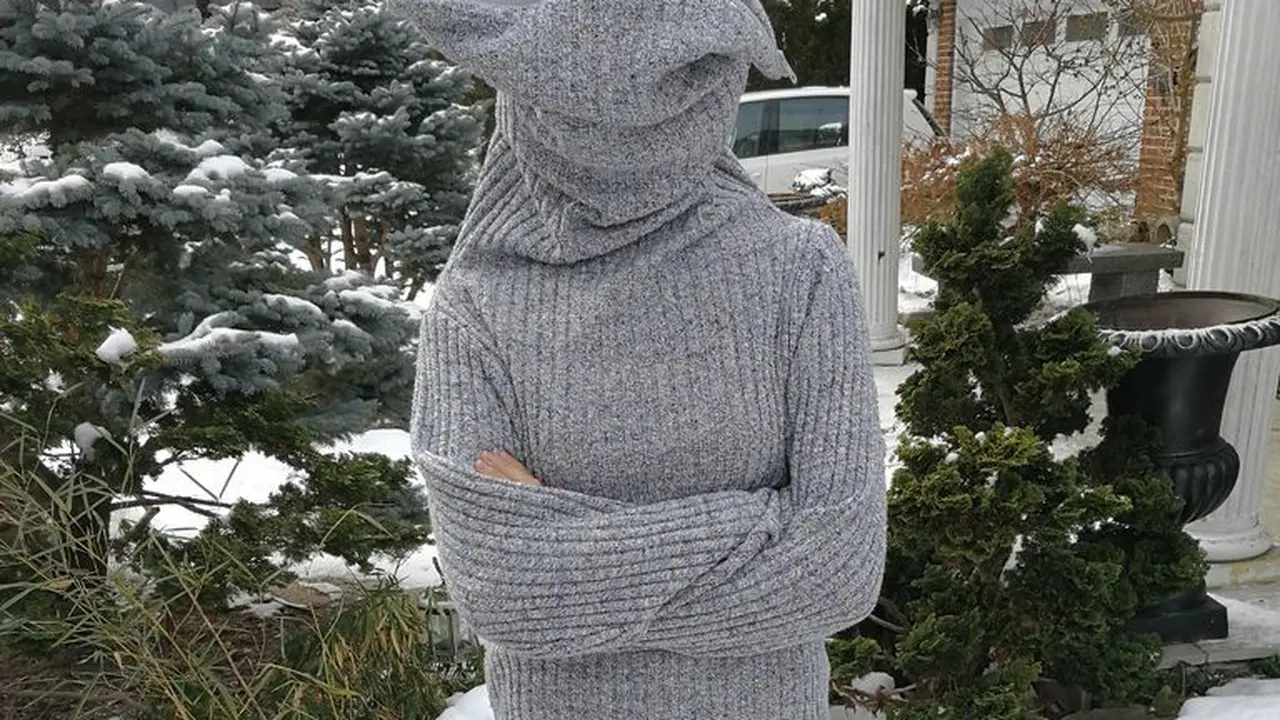 [Bintang] Leave Me Alone Sweater, Pakaian Buat Kamu yang Lagi Ingin Sendiri