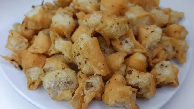 Penggemar Camilan Wajib Cobain Menu Nona Basreng