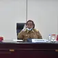 Gubernur Sulteng, Longki Djanggola, saat memimpin rapat penanganan Covid-19 di Kantor Gubernur Sulteng pada April, 2020. (Foto: Biro Humas Pemprov Sulteng).