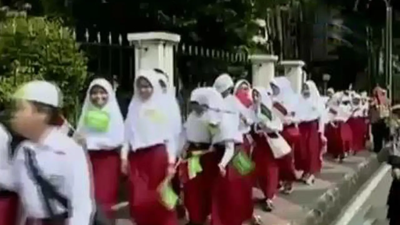 50 Ribu Siswa di Bogor Antusias Sambut Raja Salman