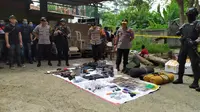 Penangkapan Abu Rafi atau Abah Jenggot inimerupakan hasil pengembangan Tedjo Hadi Broto yang ditangkap lebih dulu di Pemalang, Jawa Tengah pada April 2019. (Foto: Achmad Sudarno)