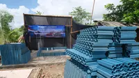 Toyota Rehabilitasi Toilet Desa Sasak Ende Gunakan Material dari Sampah Plastik