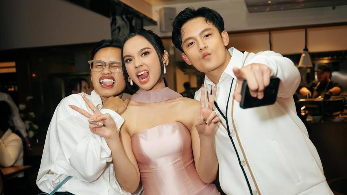 Tampil bak Princess Modern, Lyodra Ginting Rayakan Ultah ke-22 Bareng Randy Martin dan Sahabat