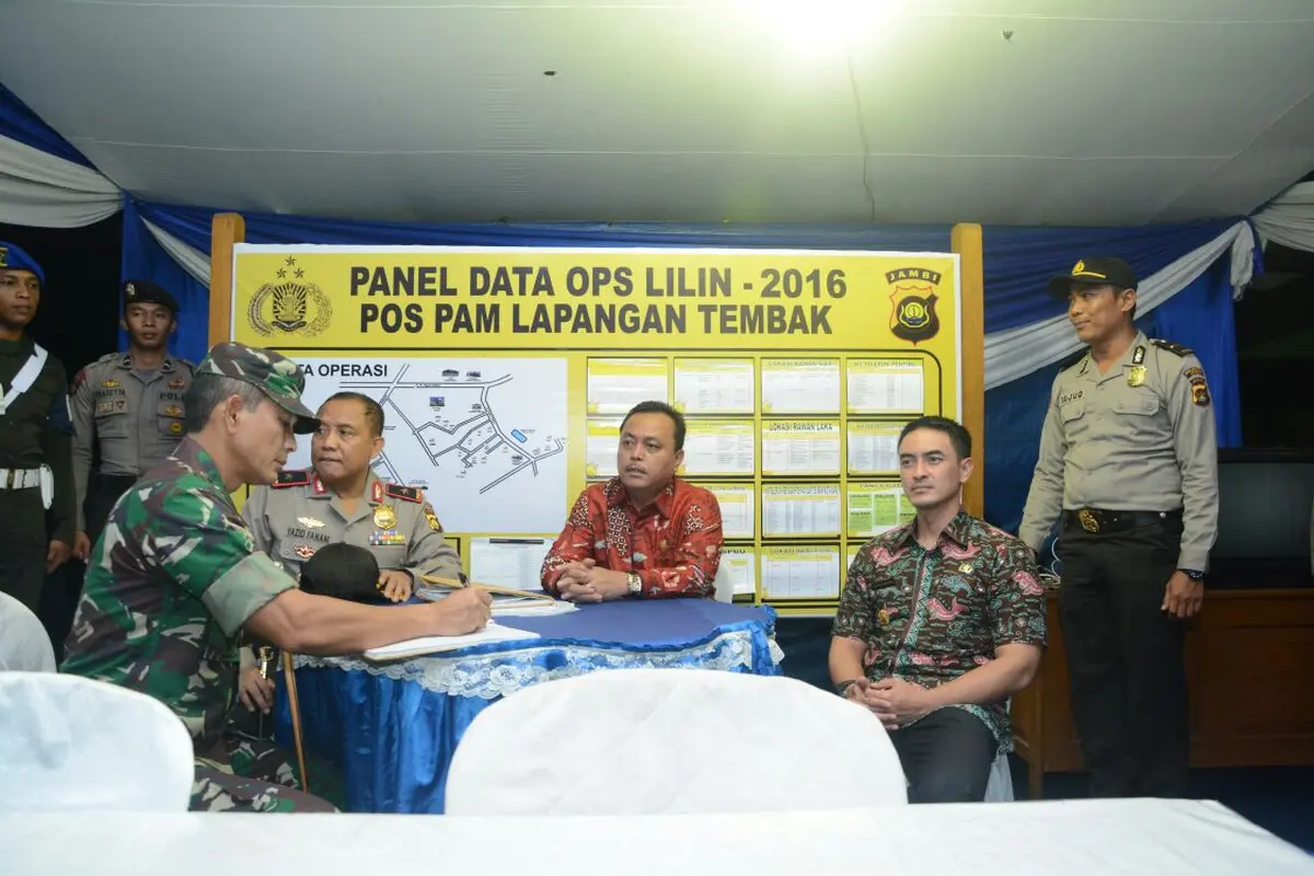 Insiden hiasan Natal Jambi