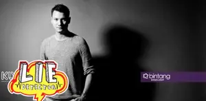 Kira-kira seberapa jujur ya saat Christian Sugiono sama tim Bintang.com menantang untuk bermain di program Lie Detector? Yuk, intip video diatas.
